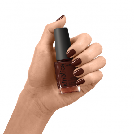 Kinetics Nagellack 410 ALLURING BROWN 15ml